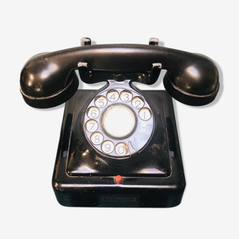 Téléphone crapaud années 40