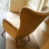 Chair has ears beige flesh wing in his 50s/60s juice