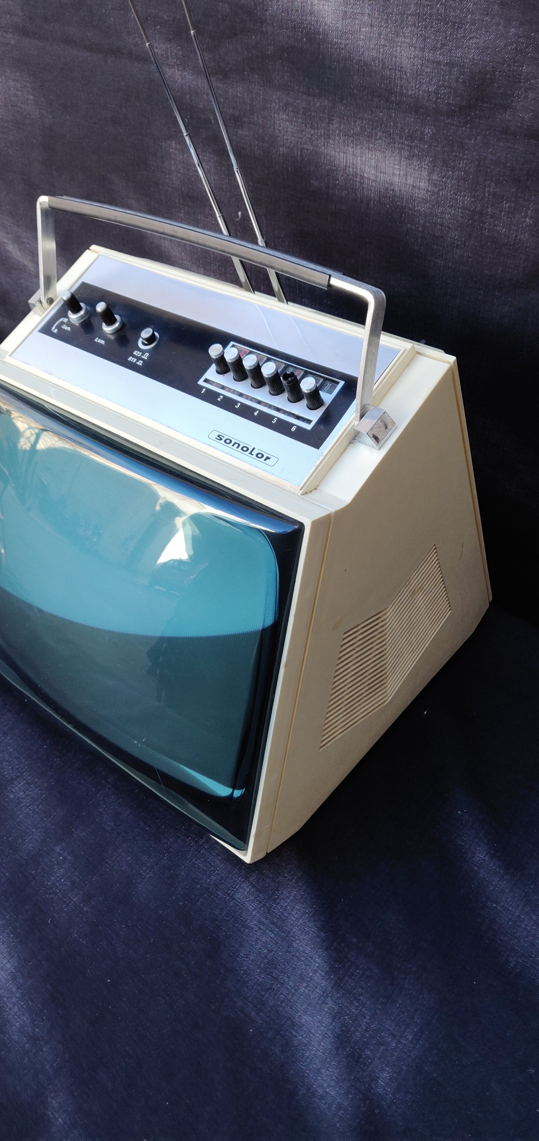 1970 SONOLOR vintage TV in working order