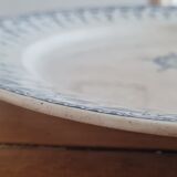 Plat rond en terre de fer