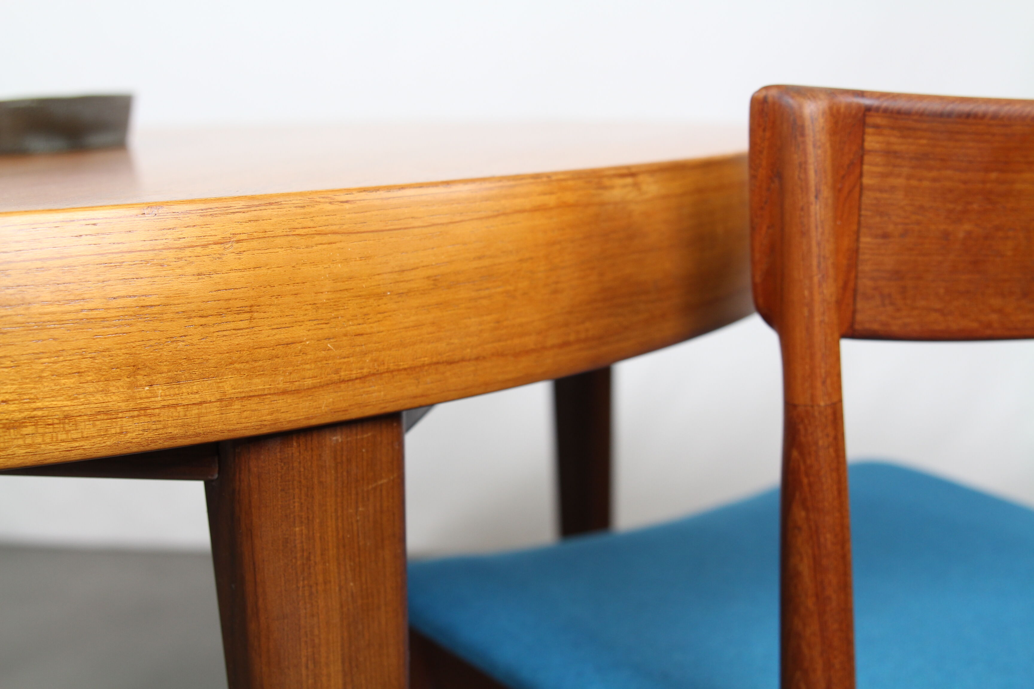 Scandinavian teak round dining table