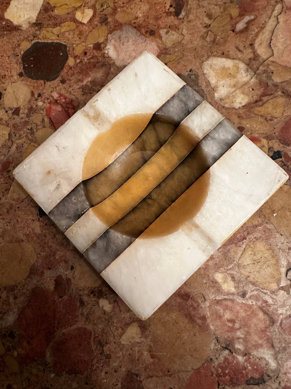 Art Deco ashtray/trinket tray in tricolor marble