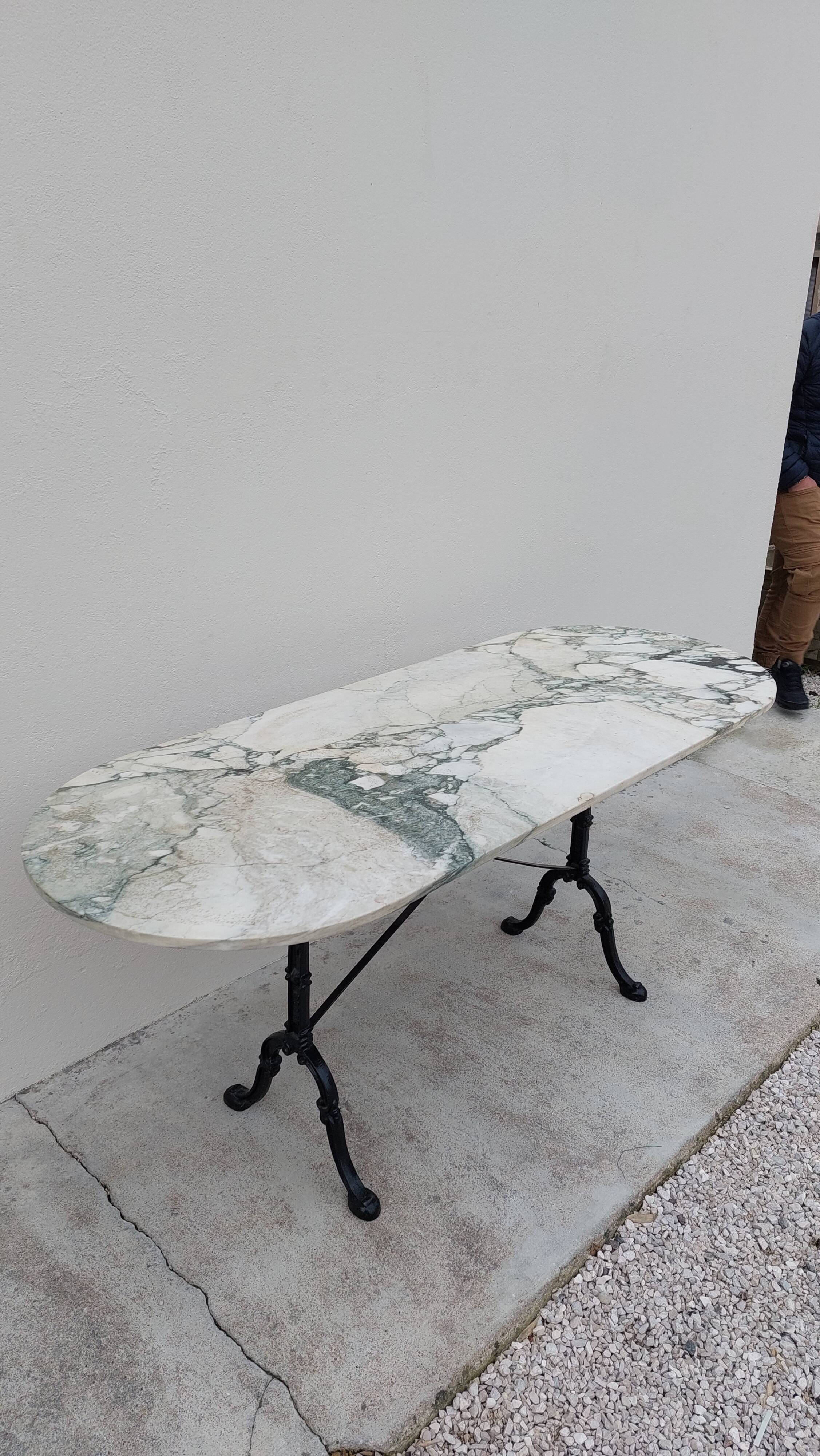 Bistro table restaurant marble godin -1m64