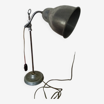 Ancienne lampe de bureau industrielle