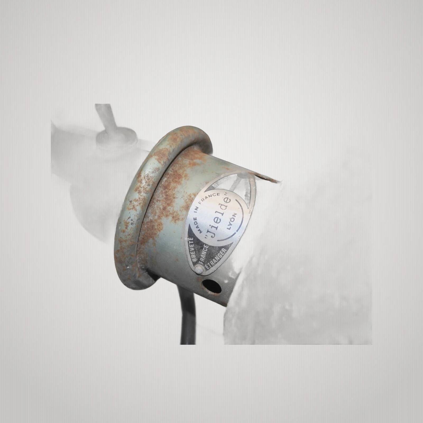 Ancienne lampe jielde 2 bras fonctionne