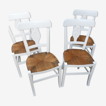 Shabby chairs