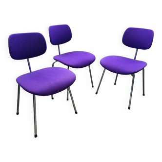 3 chaises recouvertes de tissus Kvadrat