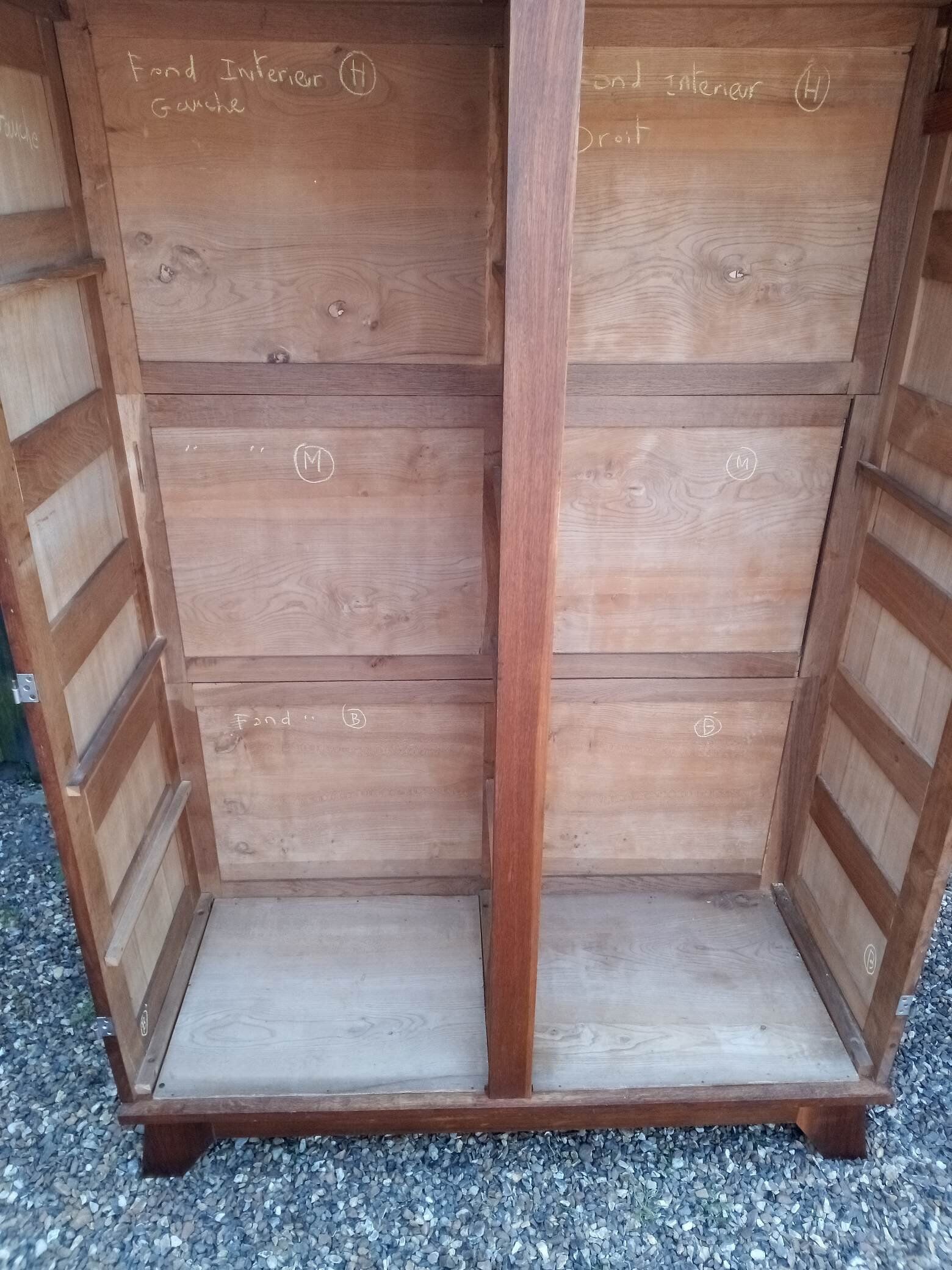 René Gabriel wardrobe