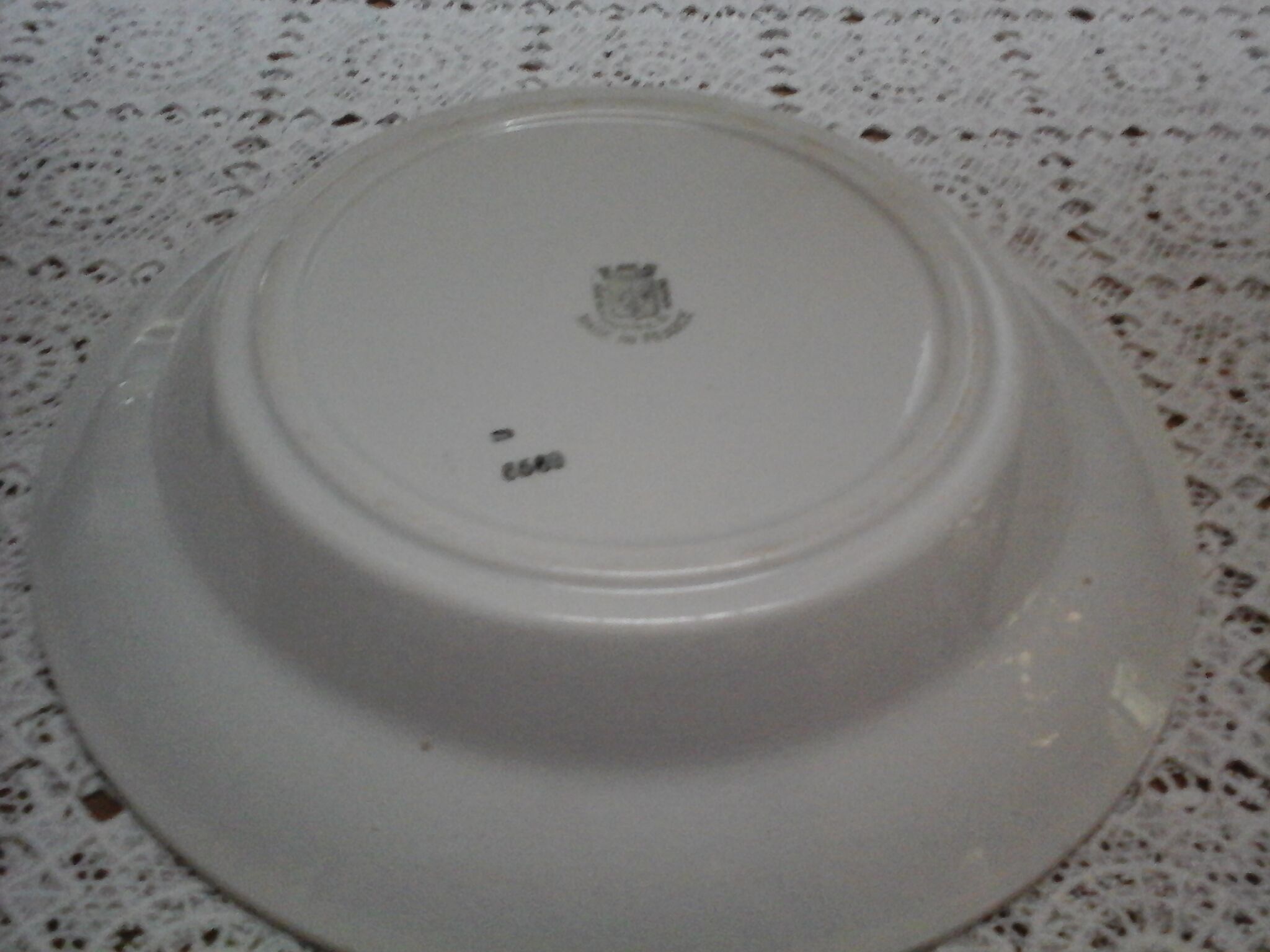 Hollow dish St Amand