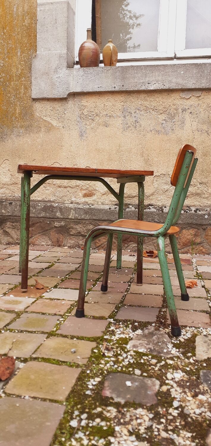 Children's desk and its chair year 50 solid teak tubular structure
