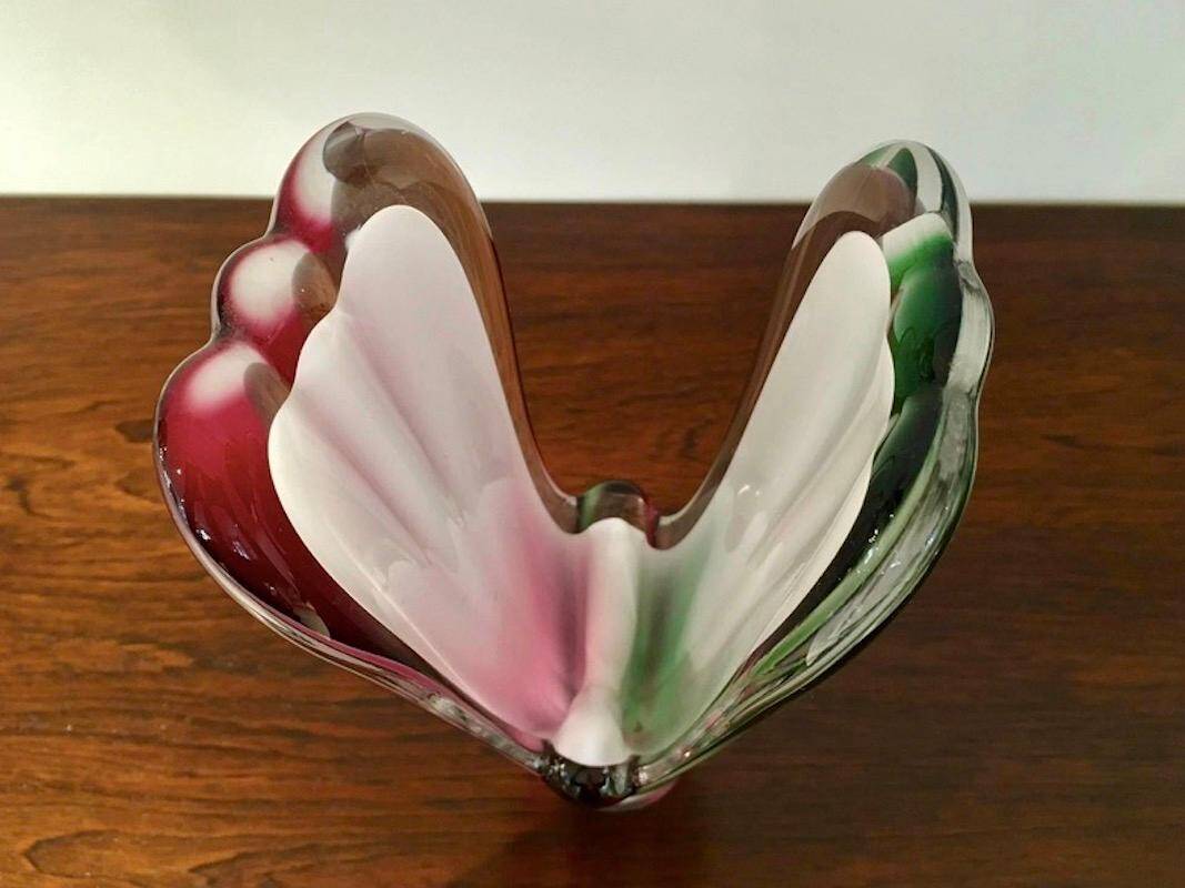 Pair of crystal vases by Paul Kedelv for Flygsfors Coquille