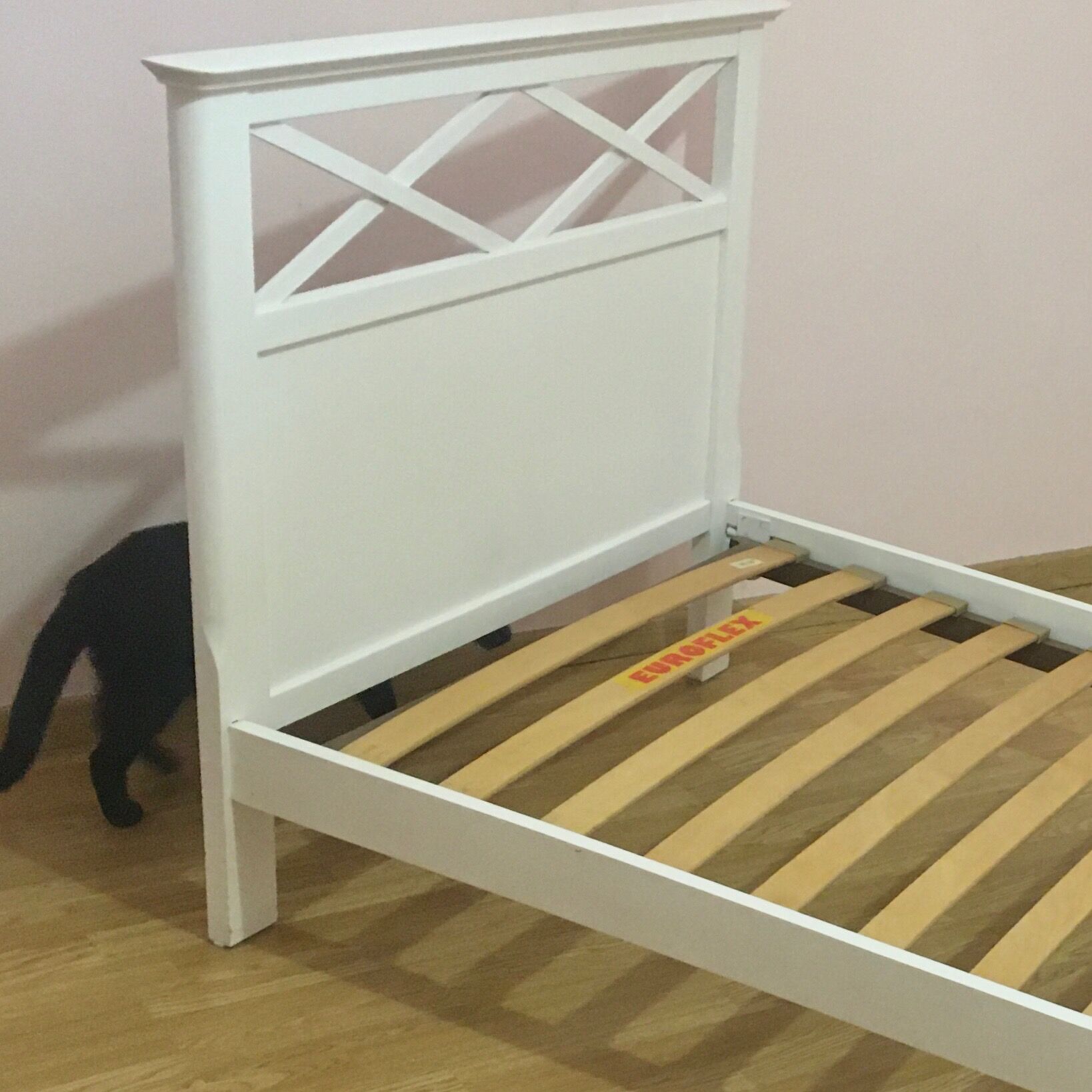 Cross bed 1950