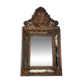 Ancien miroir à parcloses laiton repoussé sur âme en bois 59x31 cm C831