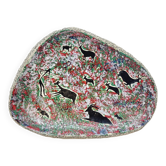Decorative plate in glazed ceramic plaster? Prehistoric hunting décor
