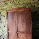 Armoire vintage