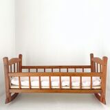 Dejou rocking doll bed