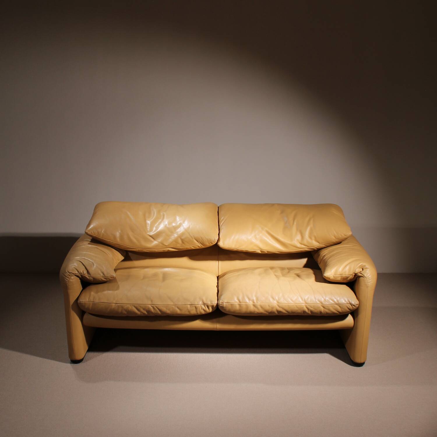 Leather Seating Group ‚Maralunga‘ by Vico Magistretti for Cassina