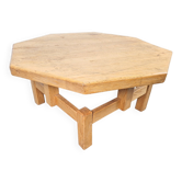 Table basse octogonale en chêne brutalisme rustique par Pierre Chapo, années 1960.