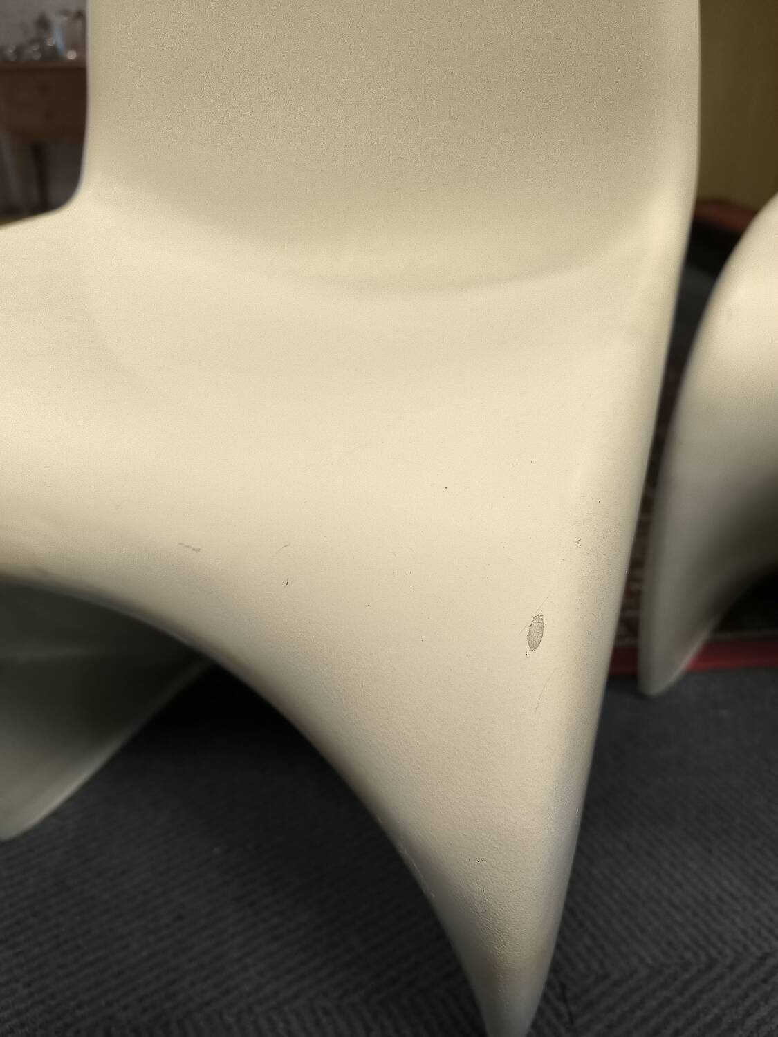 4 chaises en fibre type S-chair circa 1990
