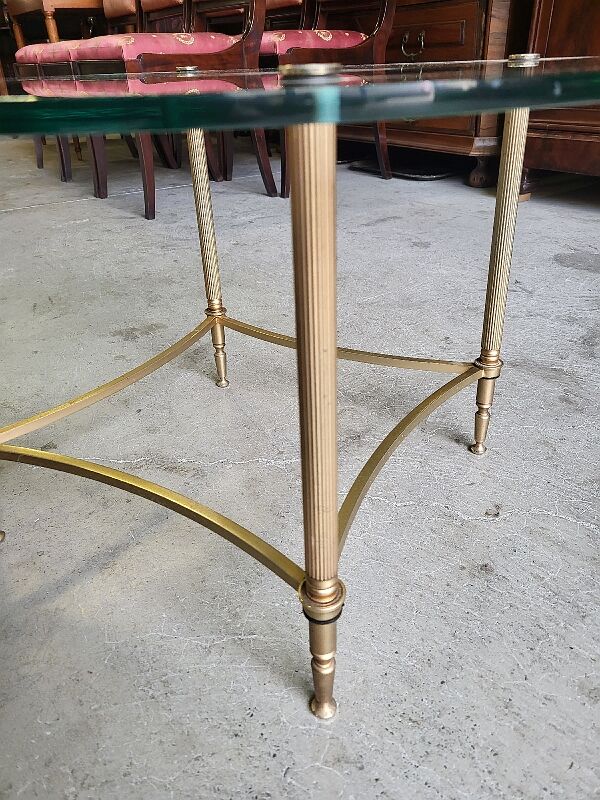 Coffee table round glass tray and brass legs