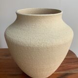 Vase en grès blanc chamotté