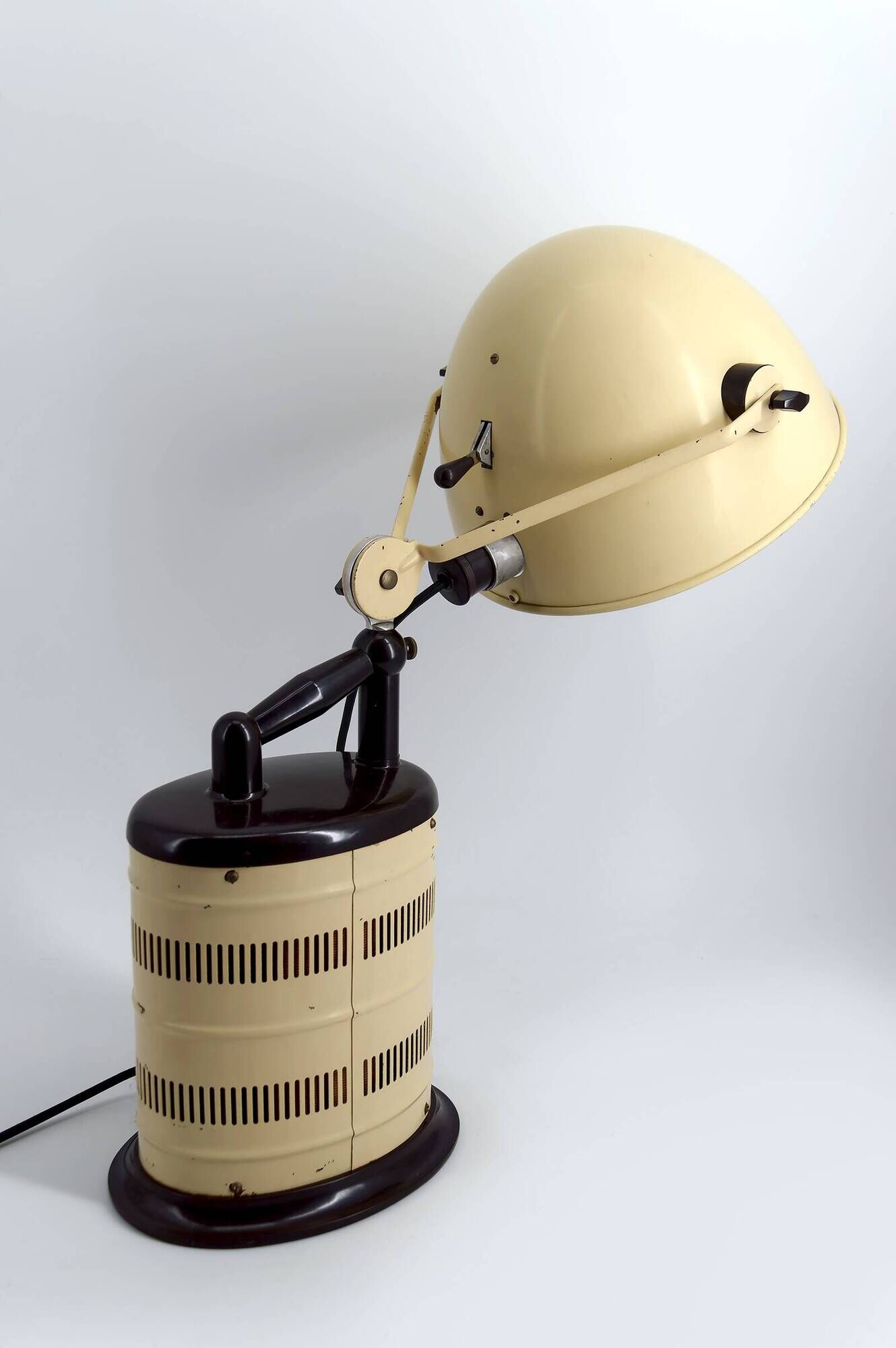 Medical lamp "Höhensonne" S300, Art Deco Bauhaus – Original Hanau