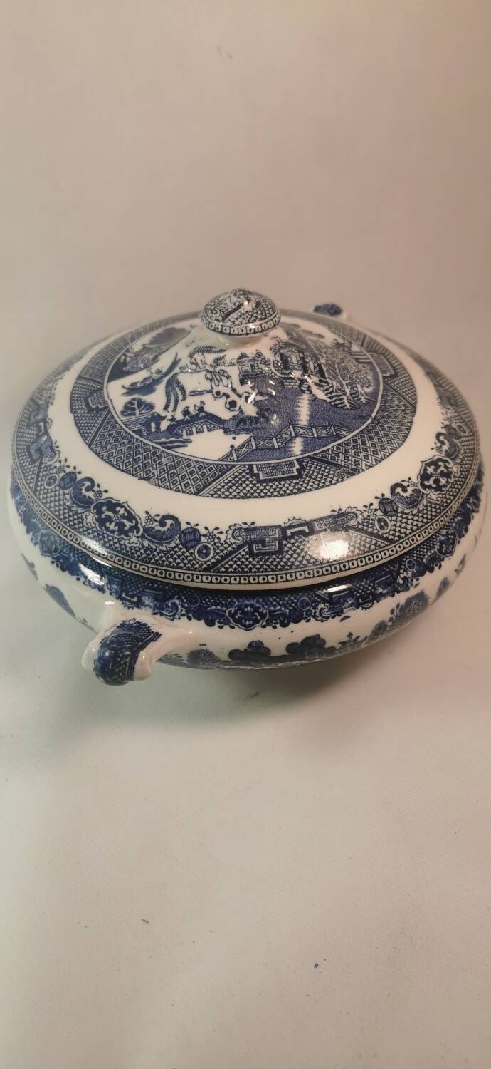 Old WILLOW BLAIRS vegetable tureen Made in England