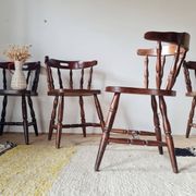 Set of 4 Western Bistro Chairs in Solid Wood – Vintage Pub Style