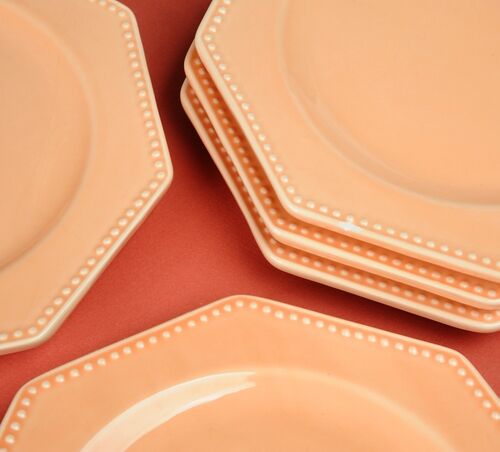 Lot of 6 soup plates