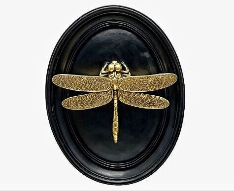 Dragonfly medallion