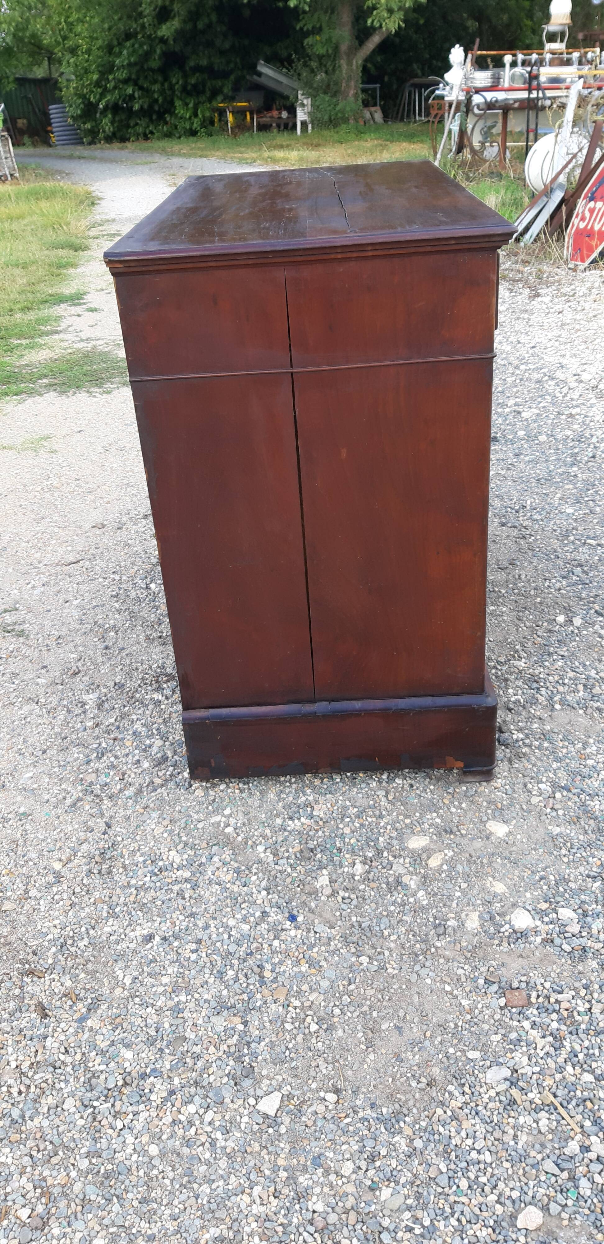 Parisian walnut buffet