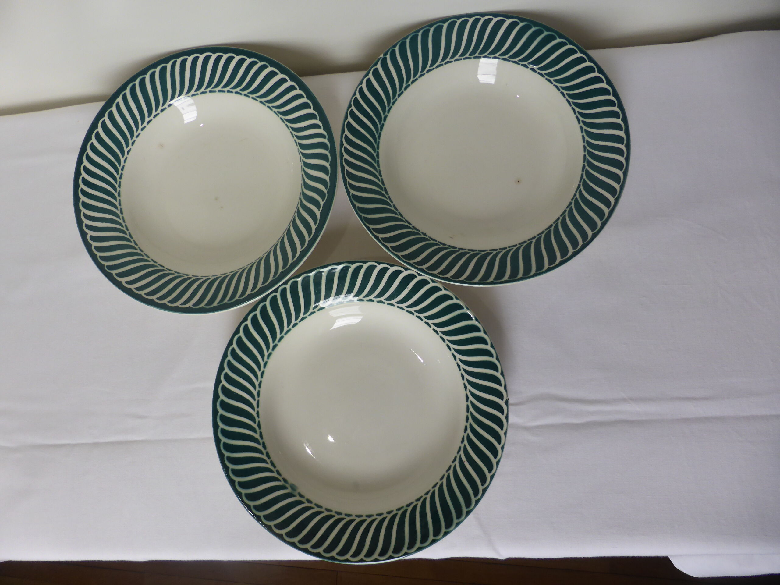 3 hollow plates of Digoin Sarreguemines model Jacquot 221001