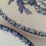 Duo of Gien plates, Groseilles model