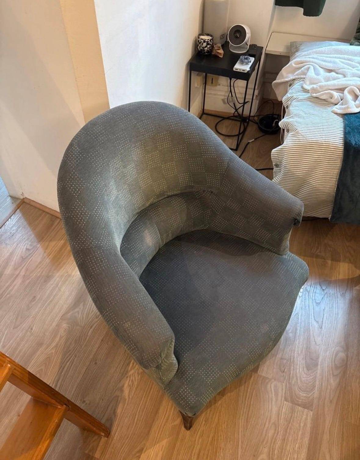 Set of two vintage armchairs