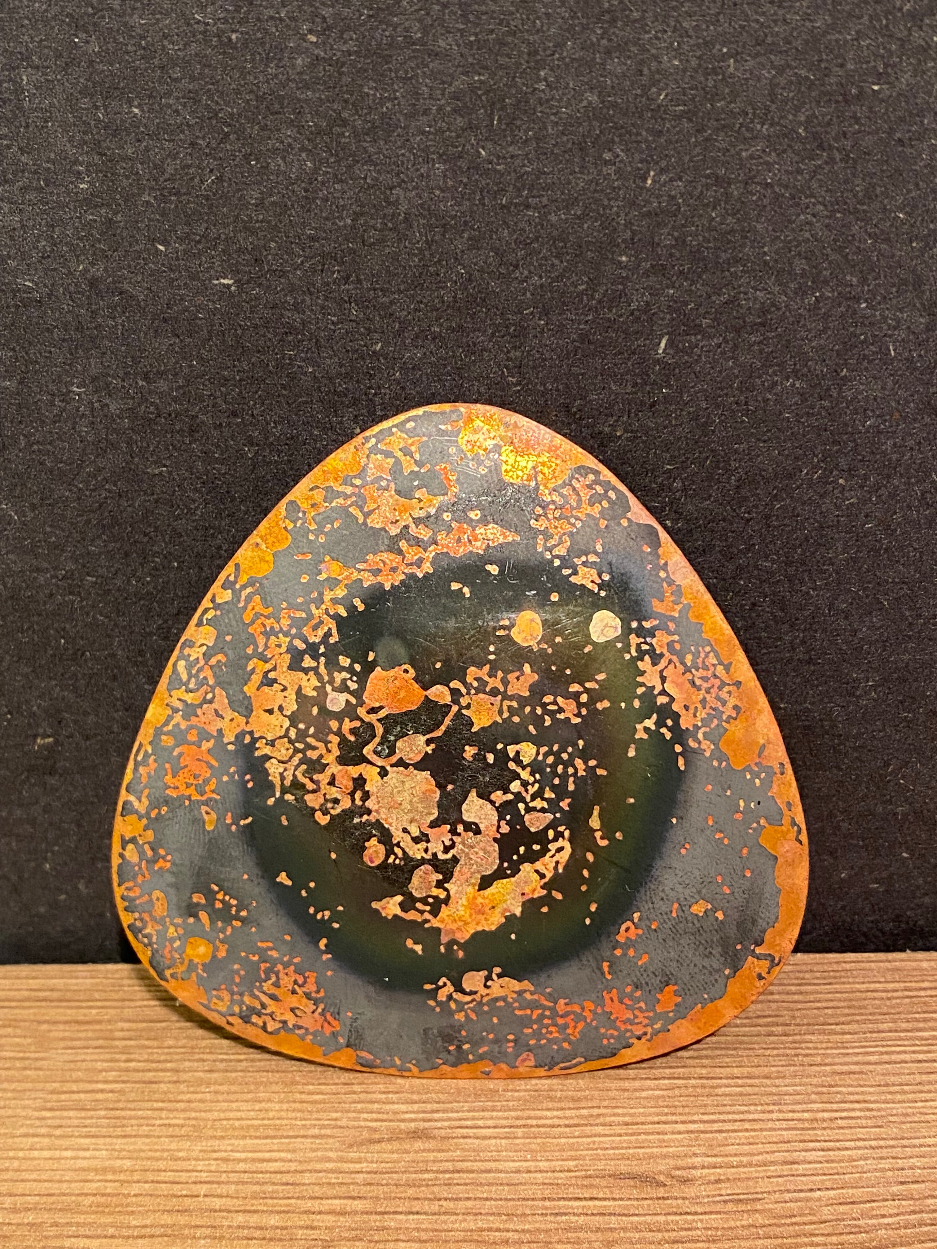 Enamelled cup, enamel on copper