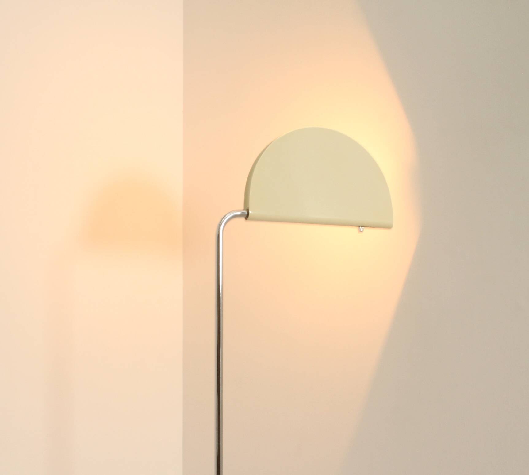 Mezzaluna floor lamp by Bruno Gecchelin for Skipper, Italy, 1975