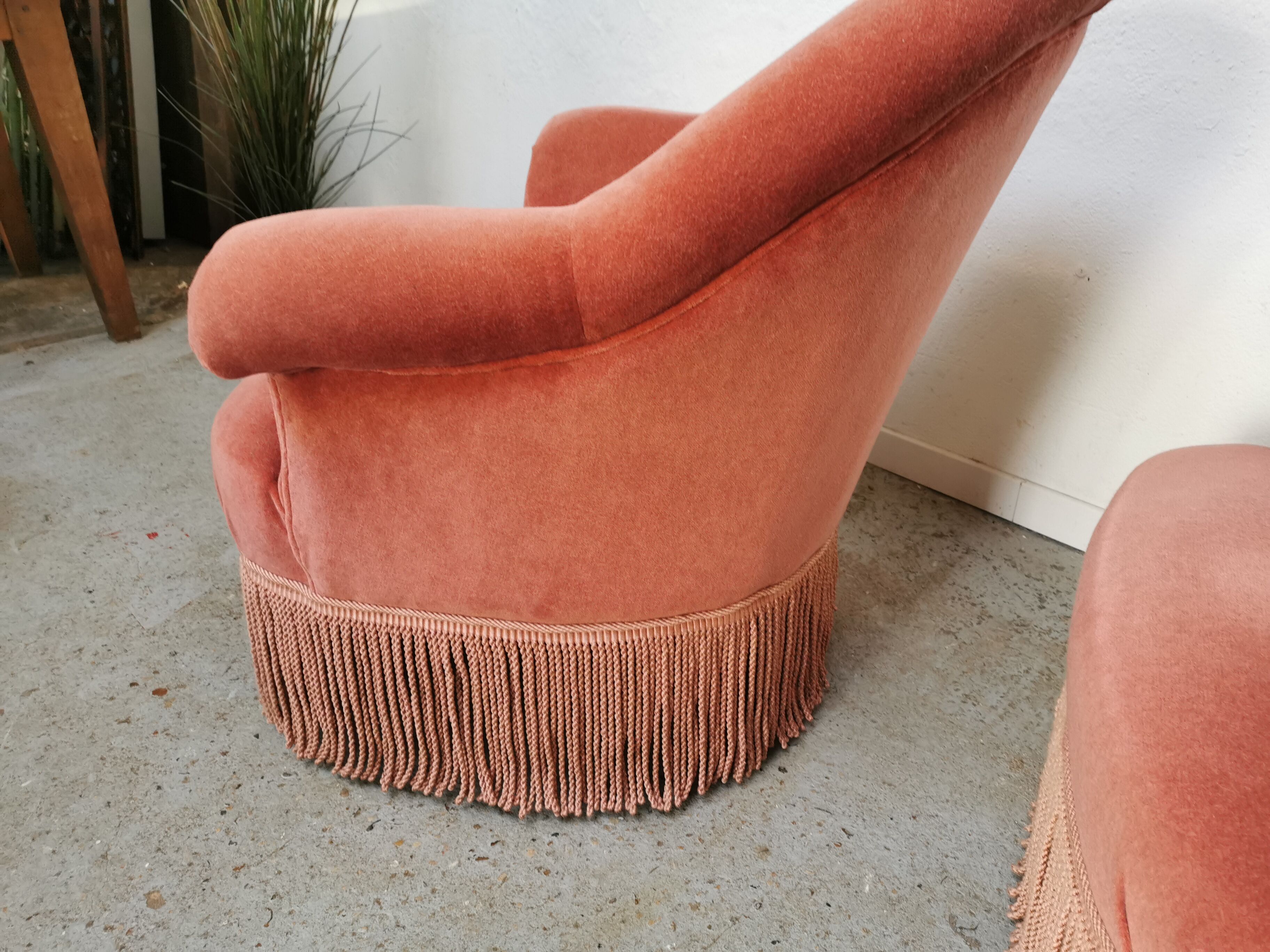 Paire de fauteuils crapaud vintage