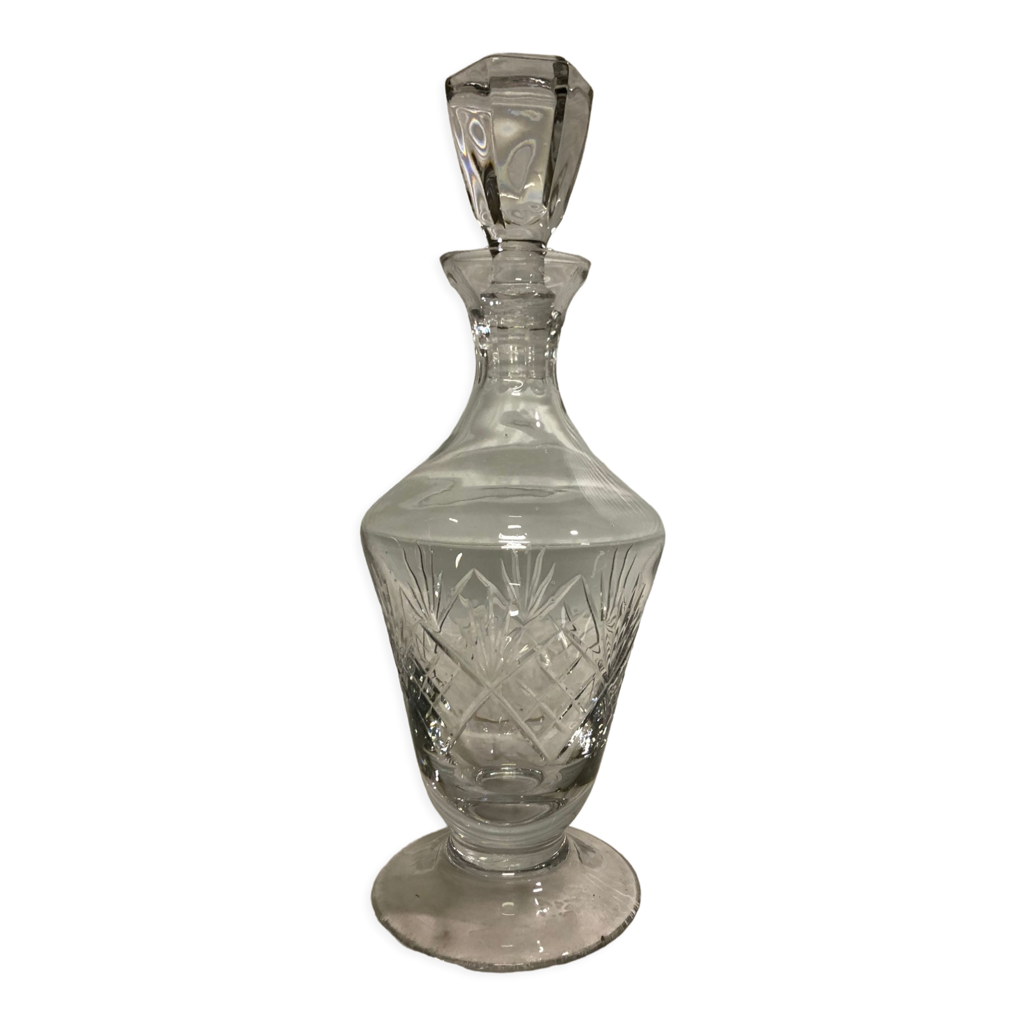 Chiseled crystal vintage wine decanter