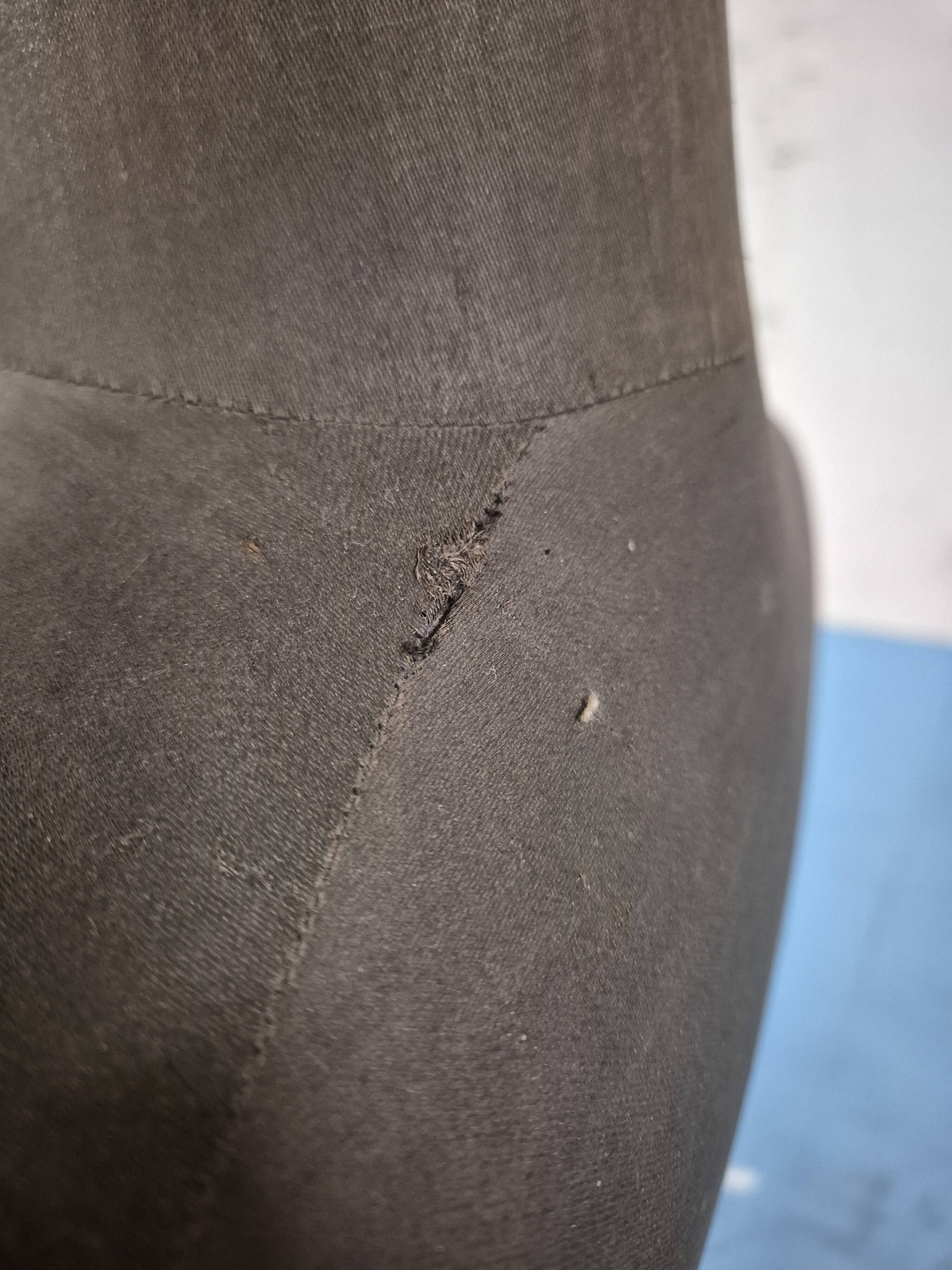 Dressmaker's mannequin