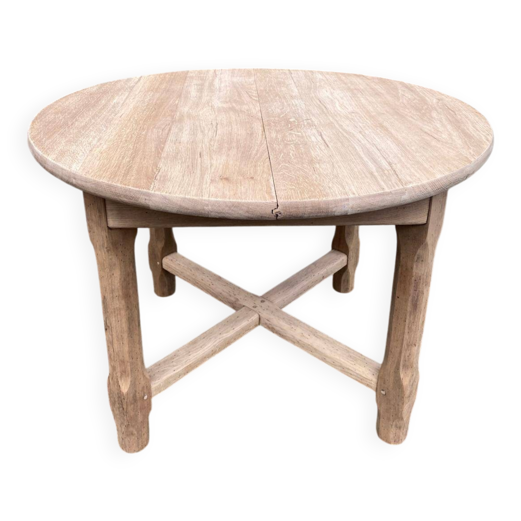 Renovated round extendable farmhouse dining table in solid oak 110-155cm.