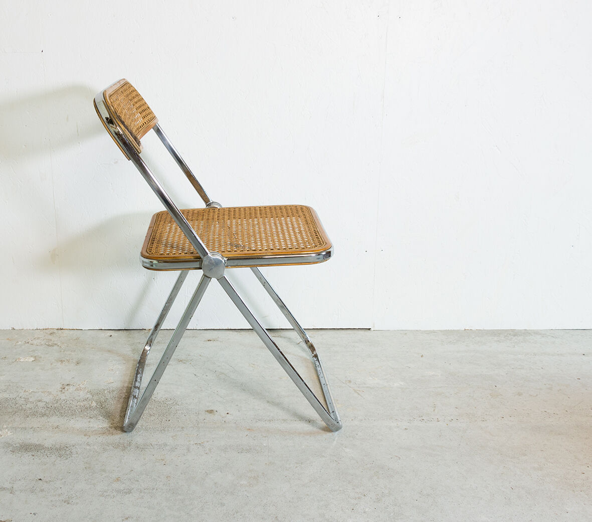 Castelli plia chair by Giancarlo Piretti
