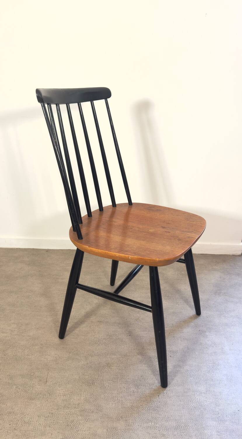 Scandinavian chair