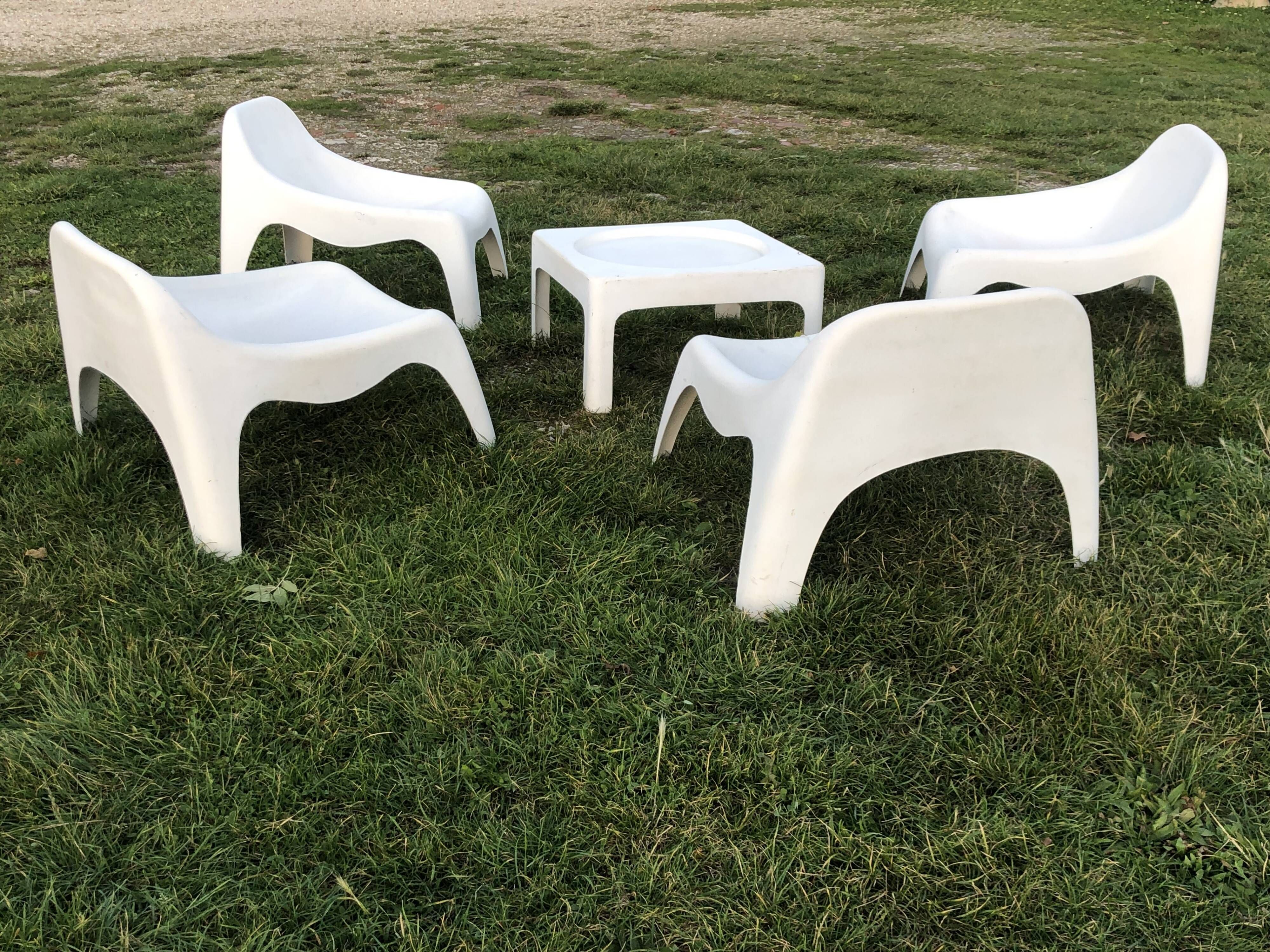 Garden set, 4 armchairs and 1 coffee table