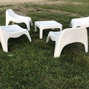 Salon de jardin avec 4 fauteuils et 1 table basse