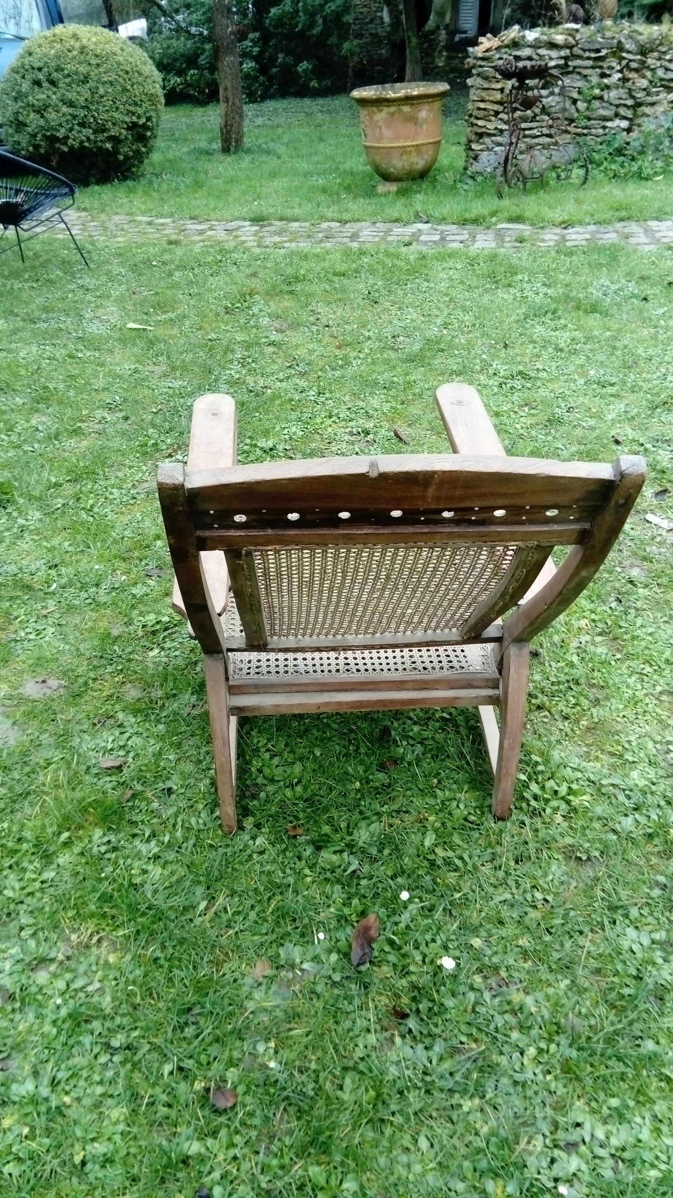 Fauteuil colonial avec repose pieds
