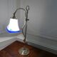 Lampe de bureau ou salon en laiton poli  XXème siècle pâte de verre signé LOTI Nancy