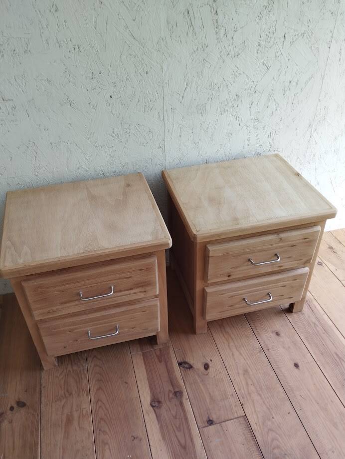 Pair of bedside tables