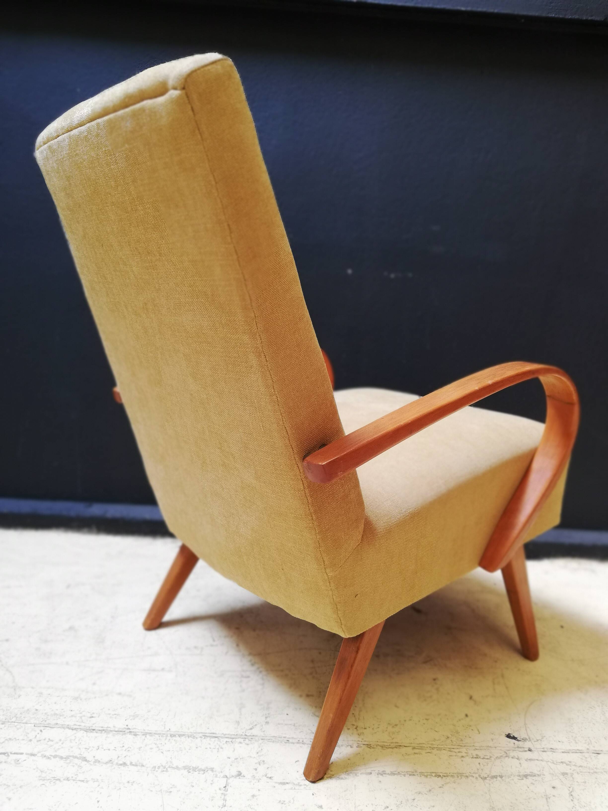 Paire de fauteuils vintage Halabala 1950
