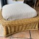 Carré pouf ou repose pied en rotin