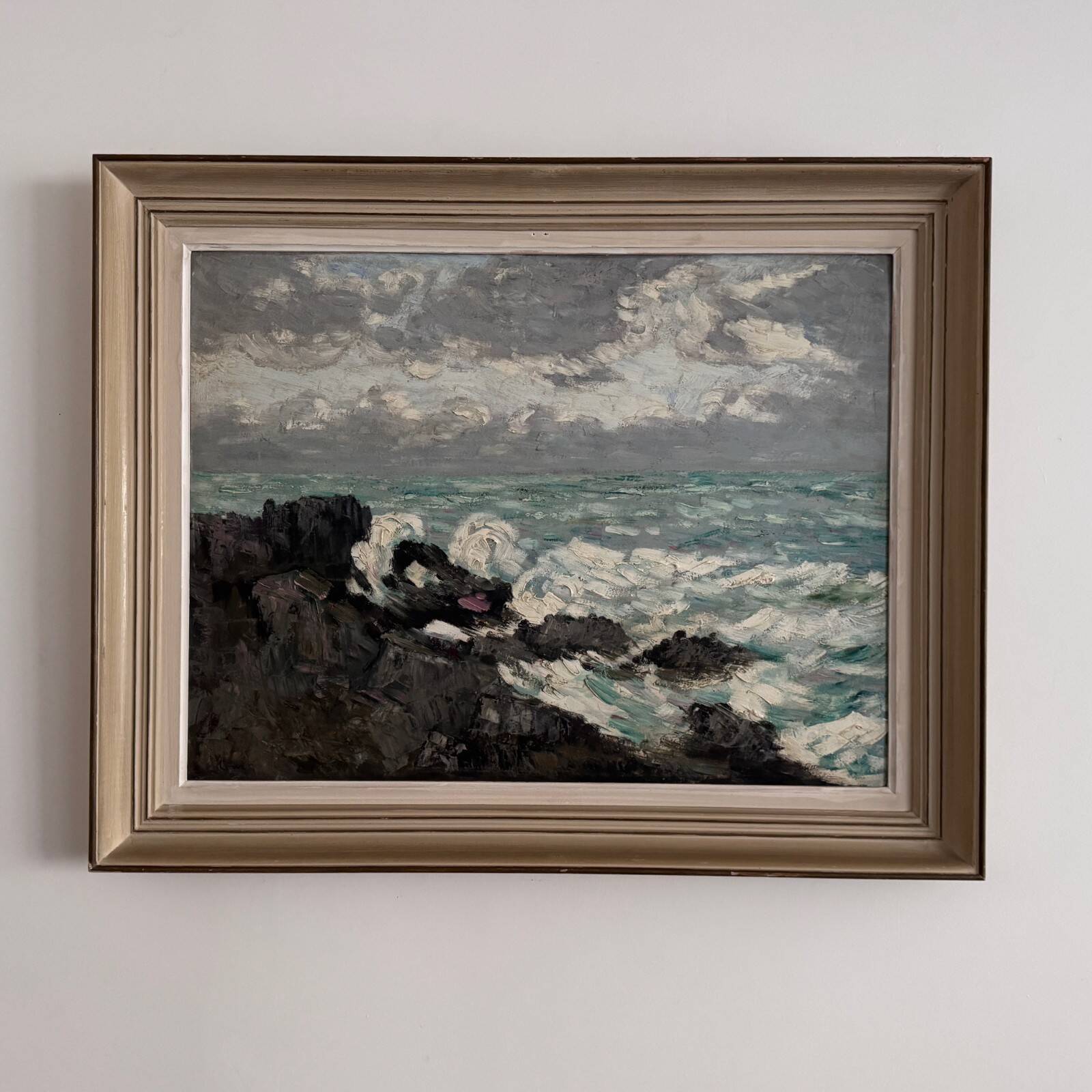 Oil on cardboard depicting the swell by Cavver, 20th century, cerused frame